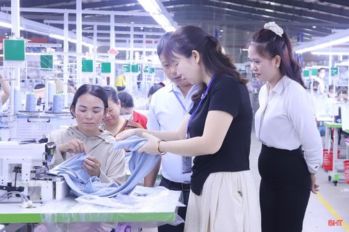 Việc sâu sát nắm bắt tâm tư của công nhân, lao động giúp hoạt động đối thoại, thương lượng của Công ty TNHH Trang phục quốc tế Gaiwach Hà Tĩnh sát thực tiễn, hiệu quả hơn.