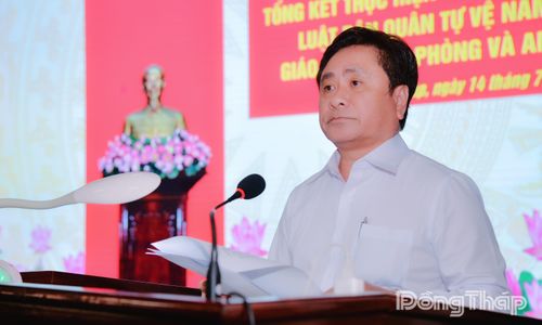 Đồng chí Trần Văn Dũng phát biểu tại hội nghị.