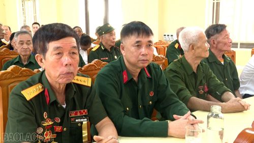 Các thương bệnh binh dự buổi lễ tri ân.