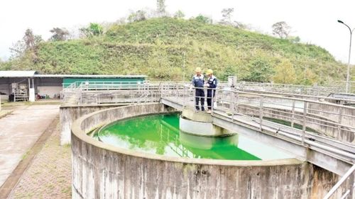 Một trong những nhiệm vụ trọng tâm là hoàn thiện hạ tầng các khu, cụm công nghiệp.