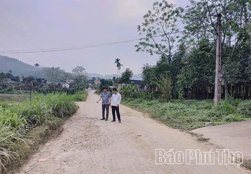 Hiện trạng tuyến đường giao thông liên khu Gò Hần - Đá Cổng trước khi triển khai dự án xây dựng, mở rộng.