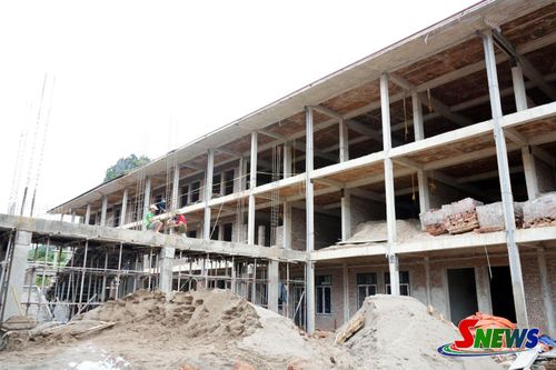 Các hạng mục nhà chính đã cơ bản hoàn thành phần thô, đảm bảo tiến độ.