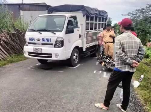 Hiện trường vụ tai nạn khiến nữ sinh tử vong.