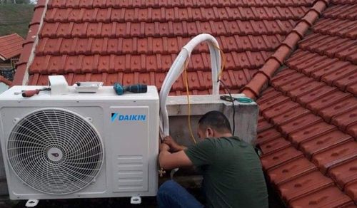 Cục nóng đảm nhận việc thải nhiệt ra môi trường. (Ảnh: Pinterest)