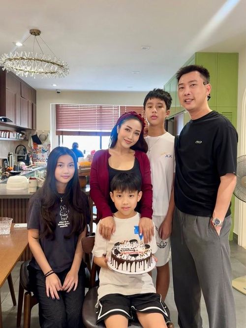 Tổ ấm hạnh phúc của Ốc Thanh Vân.