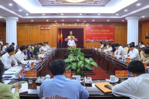 Thủ tướng mong muốn và tin tưởng với quyết tâm, nỗ lực cao hơn nữa thì Lạng Sơn sẽ đạt các mục tiêu đề ra, góp phần vào kết quả chung của cả nước - Ảnh: VGP/Nhật Bắc