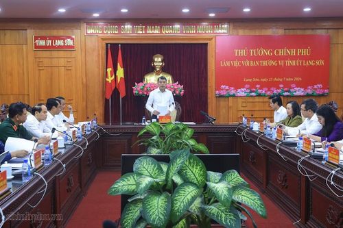 Thủ tướng Lê Minh Hưng đánh giá Lạng Sơn là địa bàn có vị trí chiến lược đặc biệt quan trọng về chính trị, kinh tế, văn hóa, quốc phòng, an ninh và đối ngoại - Ảnh: VGP/Nhật Bắc