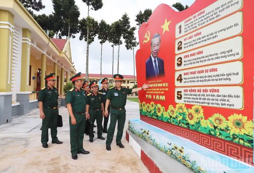 Chấm điểm thi hệ thống pano, biển bảng của đơn vị.