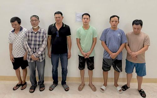 Các đối tượng trong đường dây cá độ bóng đá.