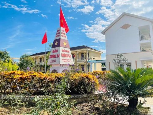 Biểu tượng chủ quyền Hoàng Sa - Trường Sa - điểm giáo dục trực quan về chủ quyền biển đảo, bồi đắp tình yêu quê hương, đất nước cho học sinh.
