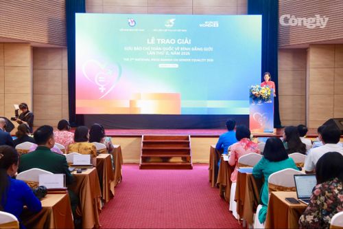 Quang cảnh lễ trao giải.
