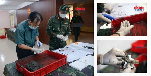 Bác sĩ Bản tham gia tìm kiếm hài cốt liệt sĩ tại Công viên Lê Thị Riêng.