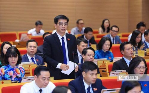 Đại biểu Lê Văn Đức (Ảnh: Quang Thái).