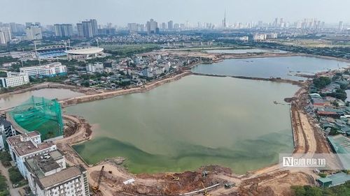 Hồ điều hòa Phú Đô nhìn từ trên cao (Ảnh: Hữu Thắng).