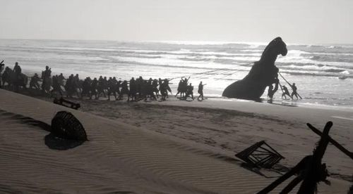 Đây là tác phẩm hợp tác thứ hai giữa Christopher Nolan và Universal Pictures sau Oppenheimer. (Ảnh: Deadline)