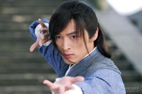 Diễn viên Hồ Ca.