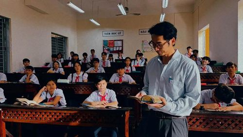 Nam diễn viên cho biết đây là nhân vật mang đến cho anh “quá nhiều cảm xúc”. Ảnh: FBNV.