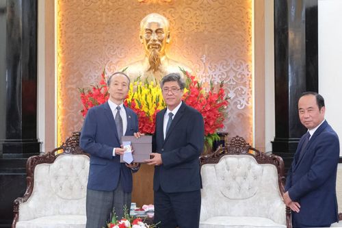Tổng Lãnh sự Nhật Bản Ono Masuo cảm ơn sự đón tiếp trọng thị của lãnh đạo tỉnh