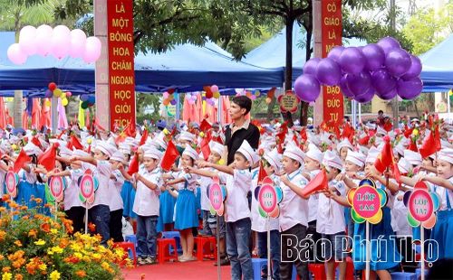 Việc công khai, minh bạch quy trình tuyển sinh góp phần mang lại sự công bằng, để mỗi ngày đến trường của các em học sinh thực sự là một ngày vui.