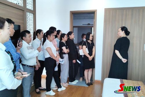 Tập huấn nghiệp vụ buồng phòng.