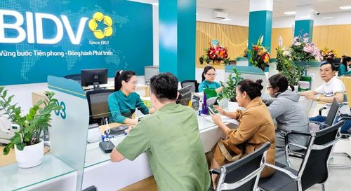 Các TCTD trên địa bàn Nghệ An đã và đang nỗ lực duy trì ổn định, từng bước giảm mặt bằng lãi suất, tạo điều kiện để doanh nghiệp và người dân tiếp cận nguồn vốn với chi phí hợp lý.
