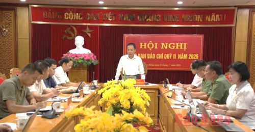 Trưởng Ban Tuyên giáo và Dân vận Tỉnh ủy Nông Thanh Tùng phát biểu kết luận hội nghị.