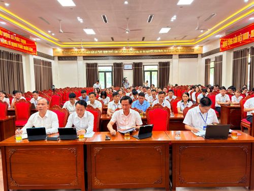 Các đại biểu dự hội nghị quán triệt, triển khai Nghị quyết số 16-NQ/TU. Ảnh: Thanh Hà
