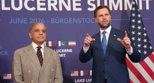 Tuy nhiên, một số chuyên gia cho rằng Islamabad vẫn giữ được giá trị nhờ duy trì các kênh liên lạc với cả Washington và Tehran.