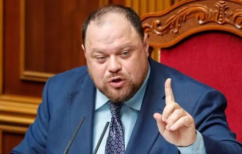Cùng ngày, Chủ tịch Quốc hội Ukraine Ruslan Stefanchuk xác nhận đã nhận được đề cử của Tổng thống Zelensky và quốc hội sẽ xem xét bỏ phiếu thông qua.
