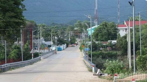 Xã miền núi Phước Hà, tỉnh Khánh Hòa đang đổi thay giữa nhịp sống hiện đại.