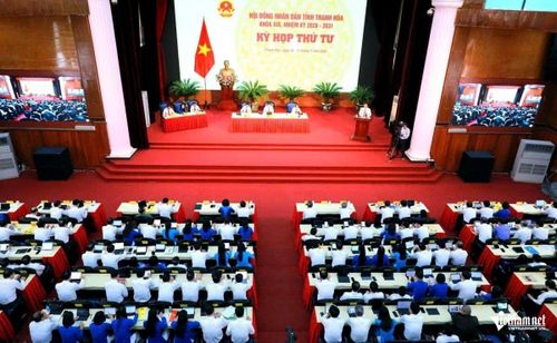Toàn cảnh Kỳ họp thứ tư HĐND tỉnh Thanh Hóa, khóa XIX. Ảnh: Lê Dương