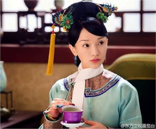 Vai Như Ý được xem là một trong những màn trình diễn ấn tượng nhất trong sự nghiệp của Châu Tấn. Ảnh: Weibo.
