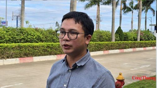 Ông Ngô Khắc Toàn - Quản lý cấp cao Khu công nghiệp WHA chia sẻ với phóng viên Báo Công Thương về chất lượng cung cấp điện trong cao điểm mùa khô và mùa nắng nóng vừa qua.