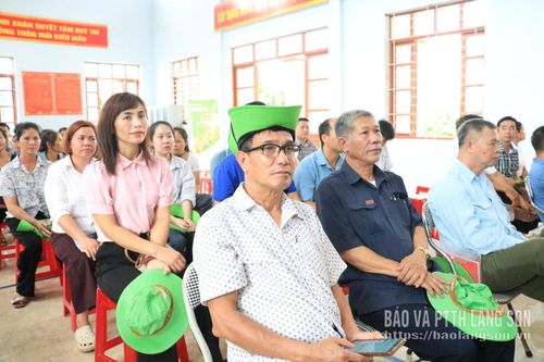 Các đại biểu dự hội thảo
