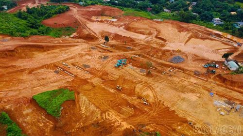 Dự án đầu tư, xây dựng và kinh doanh hạ tầng kỹ thuật Cụm công nghiệp Thống Nhất 1 đang được triển khai đúng tiến độ.