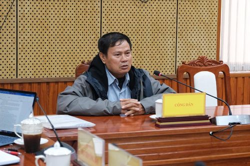 Công dân Nguyễn Văn Quang trình bày ý kiến tại buổi làm việc
