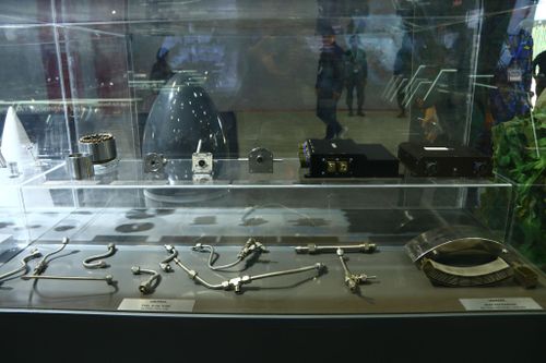 Linh kiện tên lửa do Viettel chế tạo, được trưng bày ở Triển lãm Quốc phòng Việt Nam 2024. Ảnh: Minh Trí