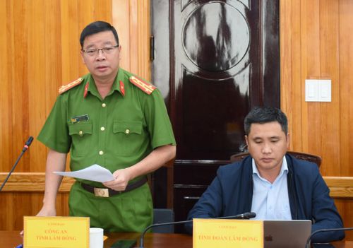 Đại diện lãnh đạo Công an tỉnh Lâm Đồng phát biểu tại buổi làm việc