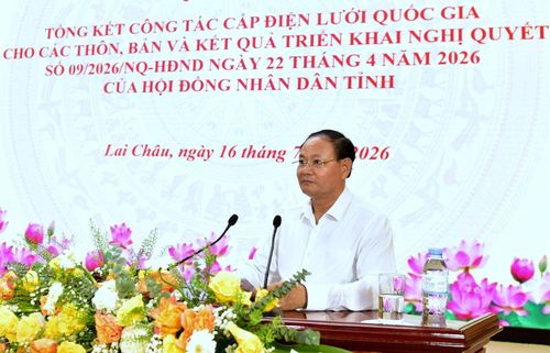 Ủy viên Trung ương Đảng, Bí thư Tỉnh ủy, Chủ tịch HĐND tỉnh Lai Châu Lê Minh Ngân phát biểu. Ảnh: Chanh Nguyễn