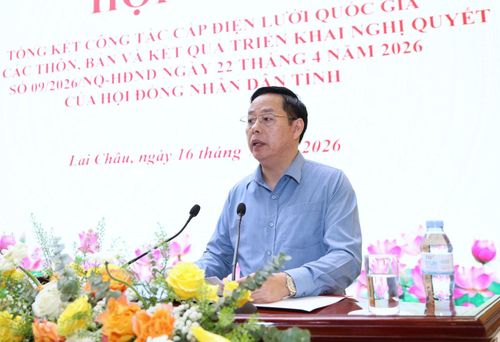 Chủ tịch UBND tỉnh Lai Châu Hà Quang Trung phát biểu bế mạc Hội nghị. Ảnh: Chanh Nguyễn