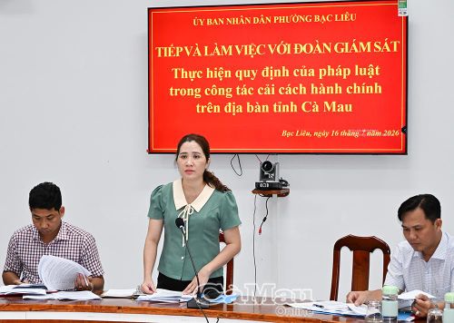  Bà Lý Thị Diệu Bạch, Giám đốc Trung tâm Phục vụ hành chính công phường Bạc Liêu, cho biết, địa phương sẽ tiếp tục đẩy mạnh tuyên truyền, hướng dẫn người dân tự thực hiện thủ tục hành chính trực tuyến.
