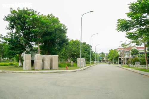 Sau đó, Sở Xây dựng TP Huế vào cuộc xác minh, làm rõ và cho rằng, việc lắp đặt trạm sạc, đổi pin xe điện cần tuân thủ các quy định về quy hoạch, xây dựng, an toàn công trình và hạ tầng kỹ thuật.