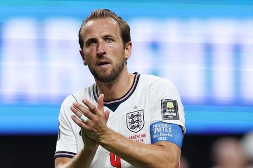 Kane còn cơ hội mong manh tranh vua phá lưới. Ảnh: Reuters.