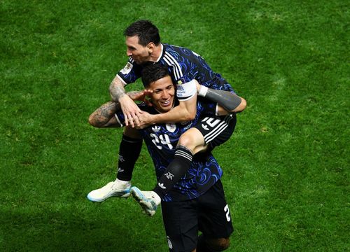  Enzo là trợ thủ đắc lực của Messi. Ảnh: Reuters. 