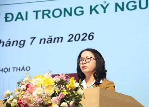 GS.TS. Nguyễn Thị Lan - Giám đốc Học viện Nông nghiệp Việt Nam phát biểu khai mạc hội thảo.