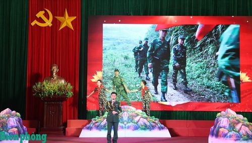 Phần thi tuyên truyền viên trẻ được các đội đầu tư công phu, sáng tạo. Ảnh: Xuân Khoa