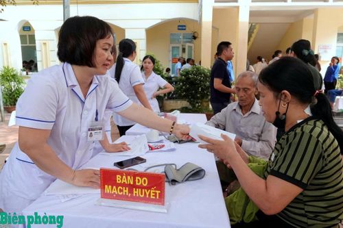 Các hoạt động tri ân đối tượng chính sách tại Vị Xuyên được triển khai thiết thực. Ảnh: Cẩm Linh