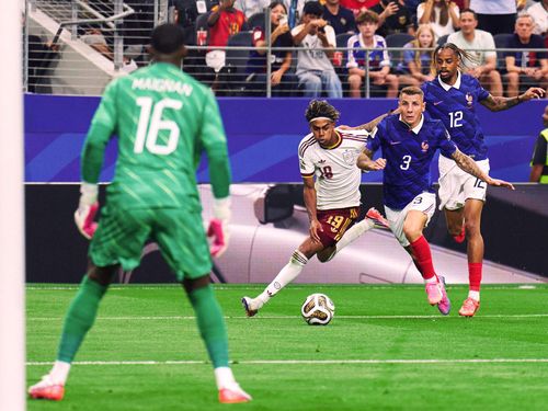 Yamal trưởng thành hơn ở tuổi 19. Ảnh: SeFutbol