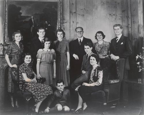 Năm 1938, đại gia đình Kennedy chuyển đến sống tại dinh thự của Đại sứ quán Mỹ ở London. Ảnh: Wikimedia Commons