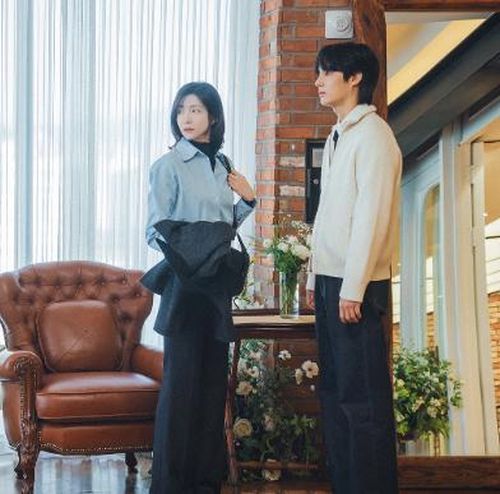 Những khoảnh khắc mới của dàn diễn viên khiến khán giả thêm tò mò về diễn biến tiếp theo của bộ phim.